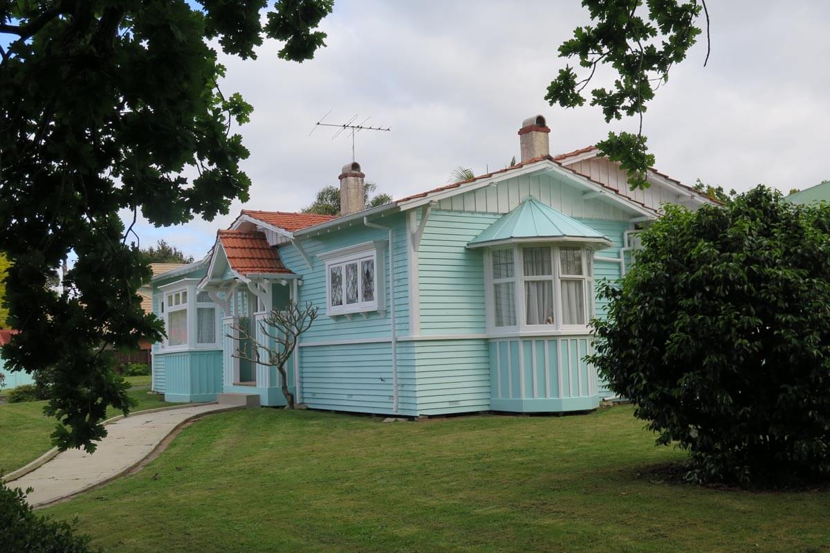 Basil Hooper's architectural gem at 40 Kitenui Ave, Mt Albert