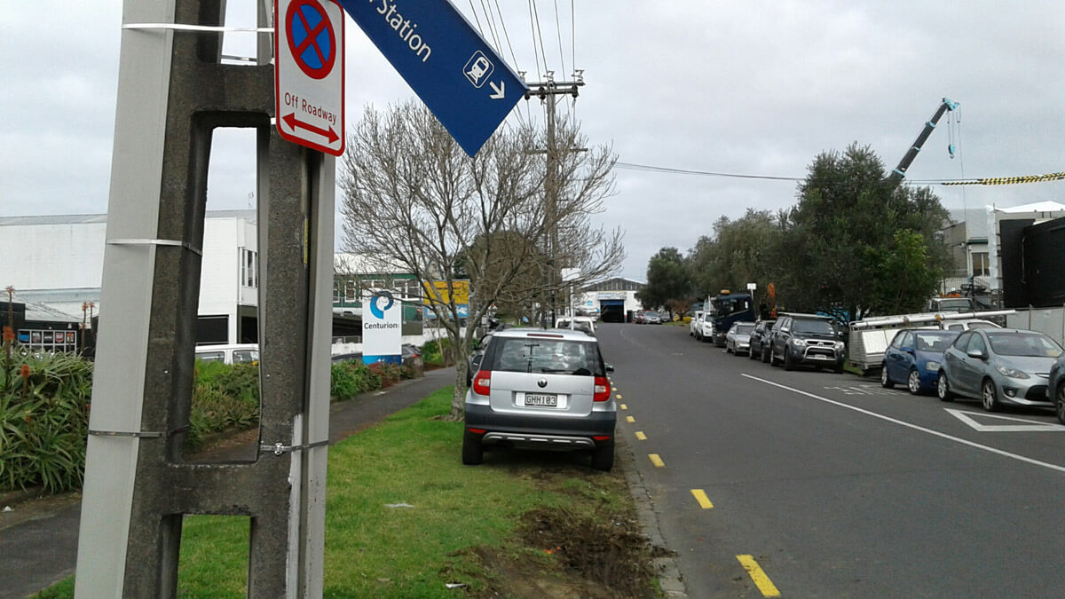 Parking on Mt Albert berms