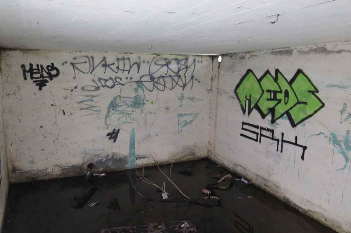 Graffitio at the Chamberlain Park war bunker